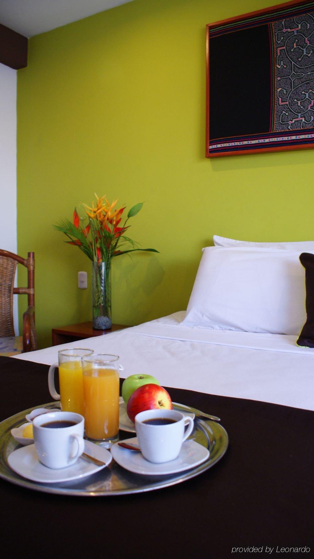 Amazon Apart Hotel Iquitos Room photo